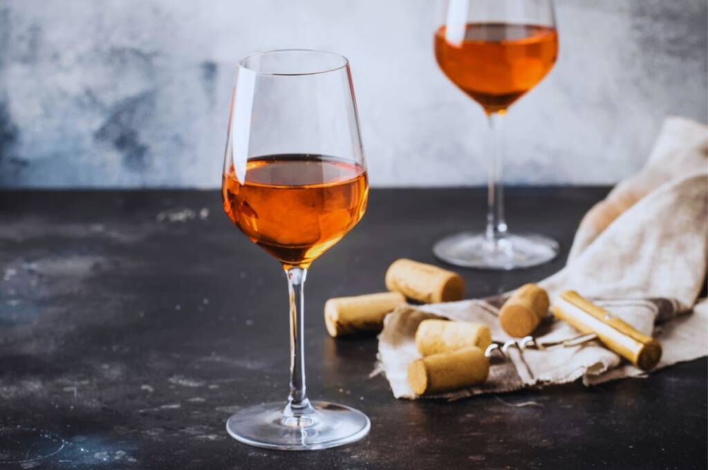 Orange Wine: Qué es, cómo se elabora, cuáles probar en España